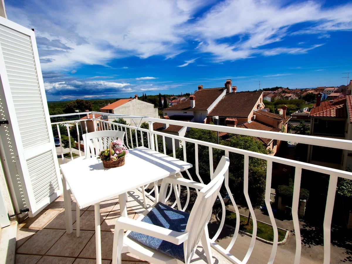 Apartments Tin โรวีน ห้อง รูปภาพ
